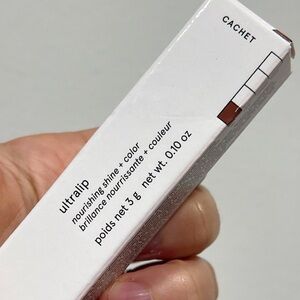 Glossier Ultralip Nourishing Shine Lip Color in Cachet - bnib!